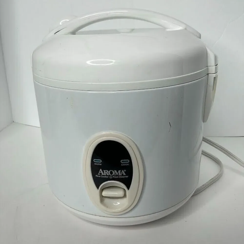 Aroma 8 Cup Cooked 2Qt  Cool Touch Rice Cooker & Food Steamer Model ARC-614BP